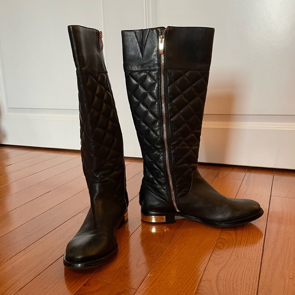 Vince Camuto Women’s Black Leather Zip-up Boots, Size 7.5